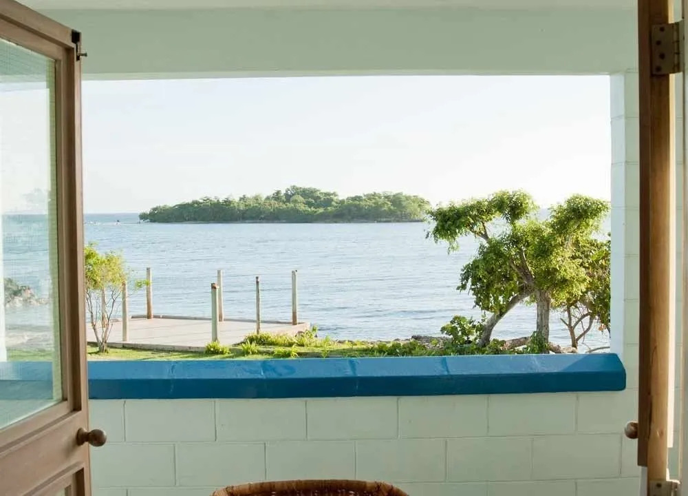 Beach House Villas and Hotel
