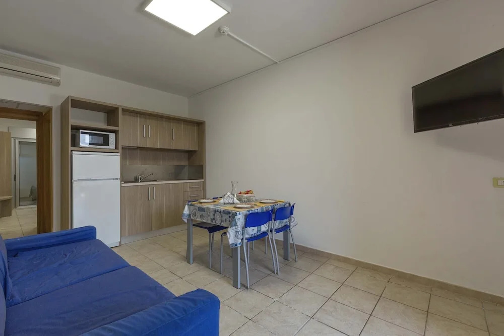 2828 Residence Solaris - Bilo Seminterrati by Barbarhouse