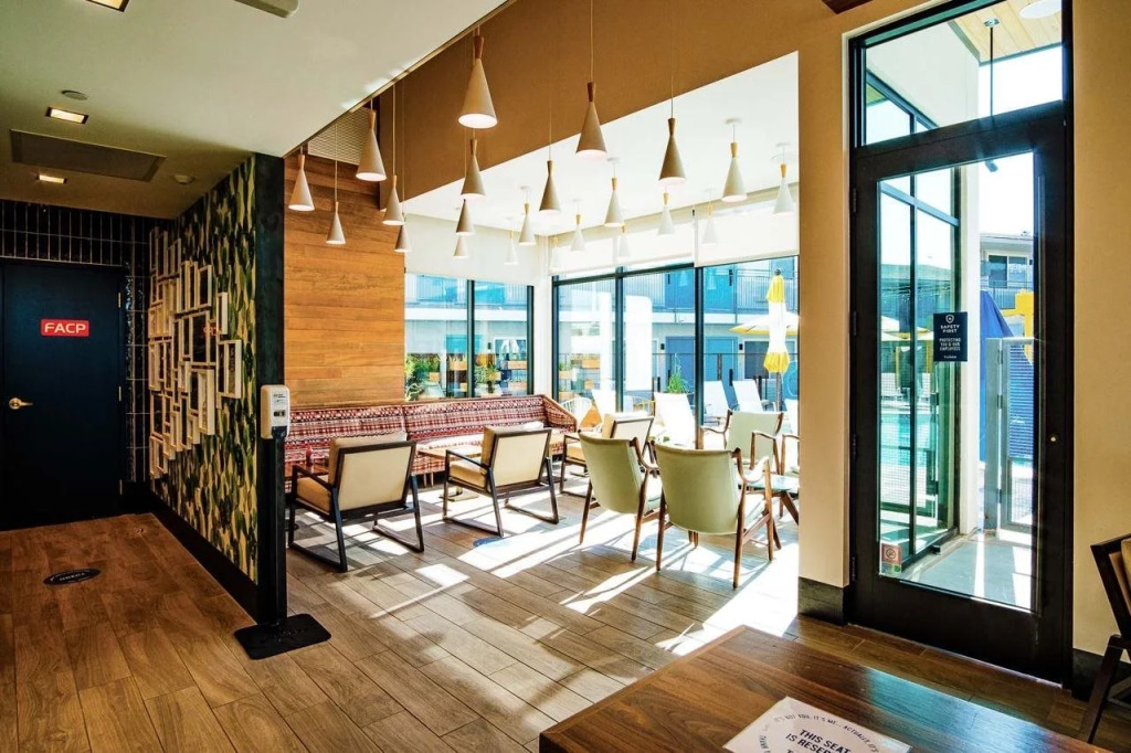 voco The Tuxon by IHG