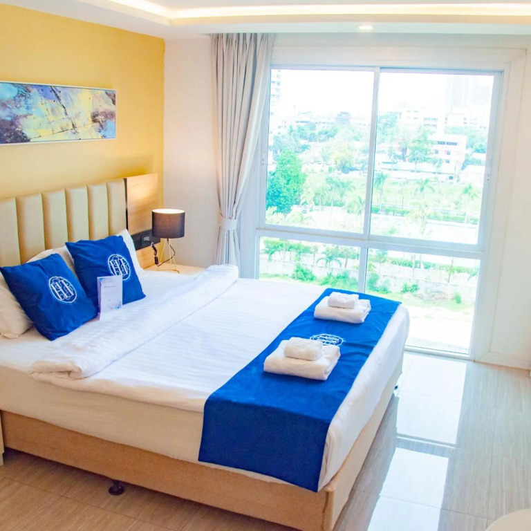HT9 Hotel