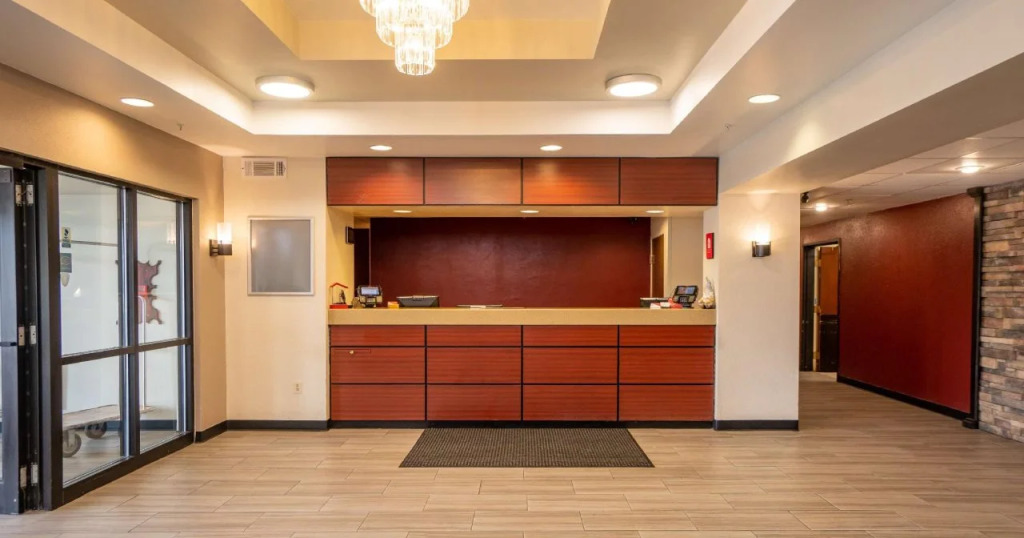Отель Индианаполиса Quality Inn And Suites Airport