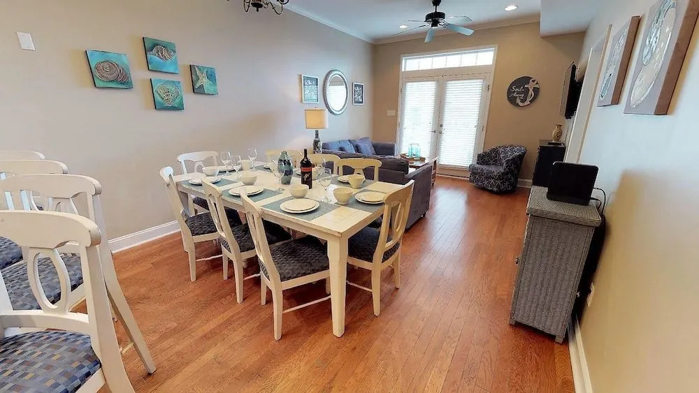 Tuscan Ocean Vista C Holiday Home 8 bedroom By Affordable Large Proper
