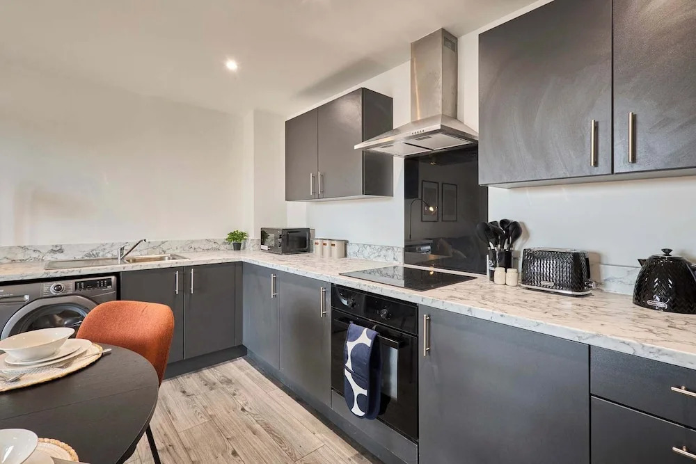 Host Stay 10 Queens Court