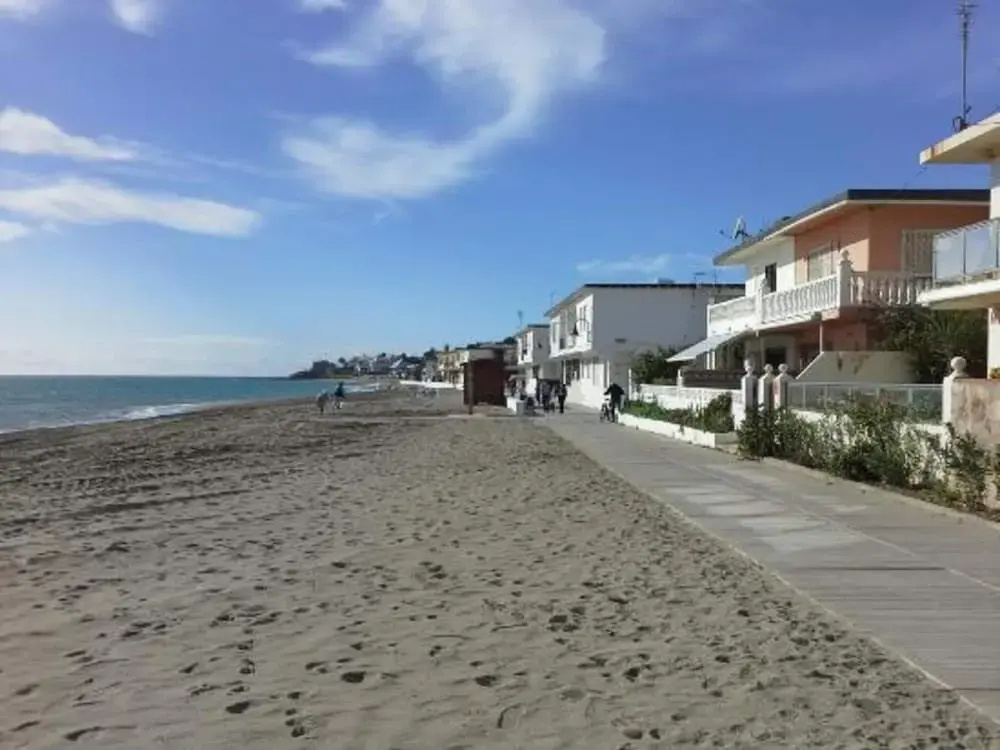 Apartment directly on the boulevard of La Cala