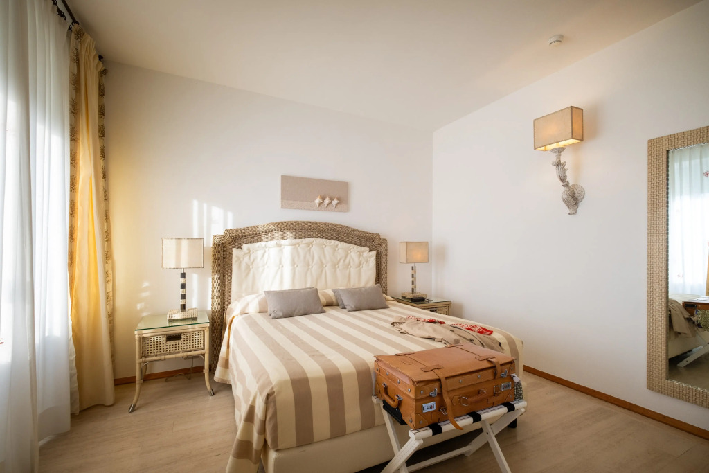 Relais Valle DellIdro - Rooftop & Sea View, Otranto