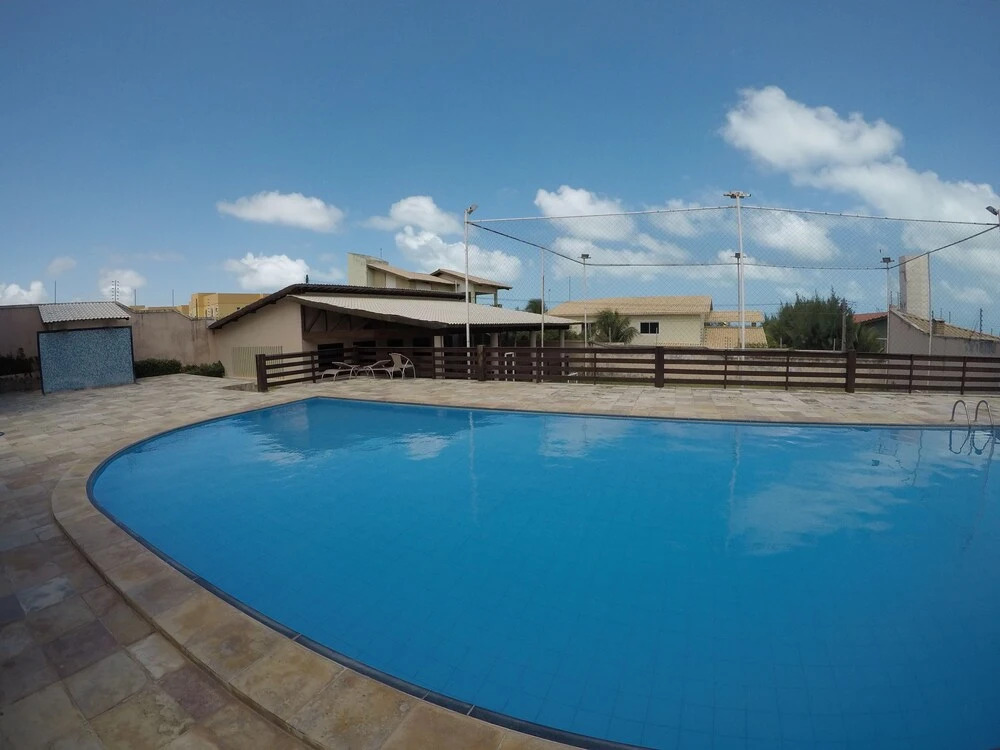 Apto 4 suites com ar para 15 pessoas