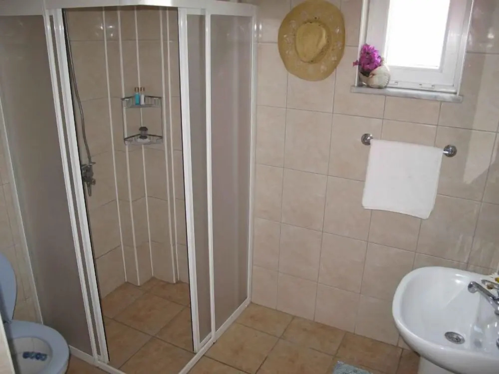 Dalyando Hotel