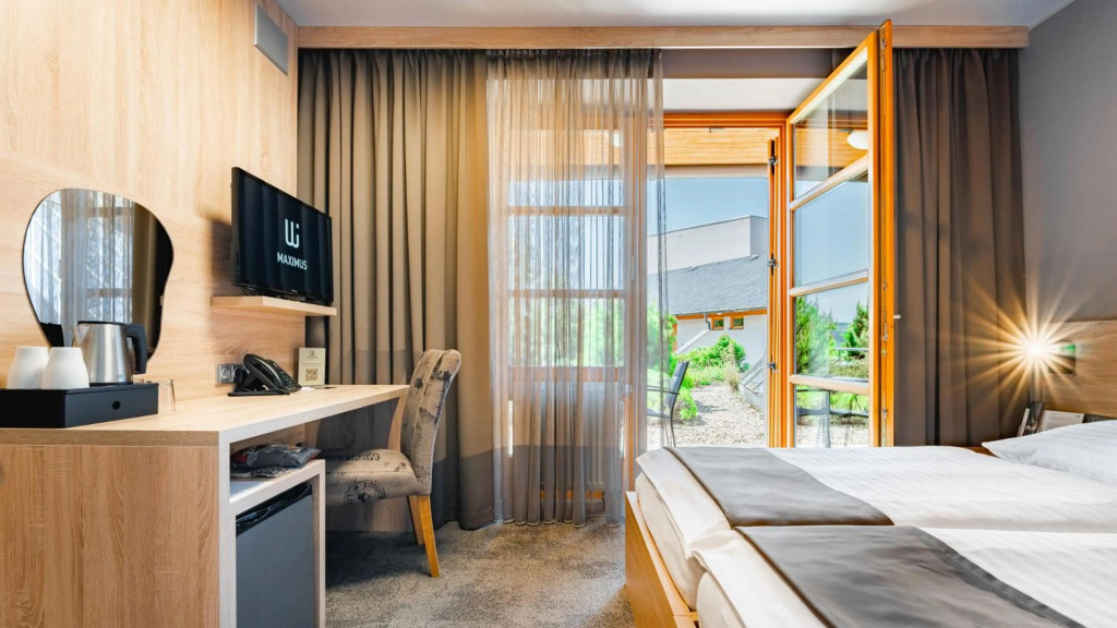 Maximus Resort