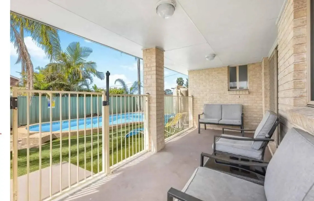Hunter Home with POOL / CINEMA ROOM / PING PONG