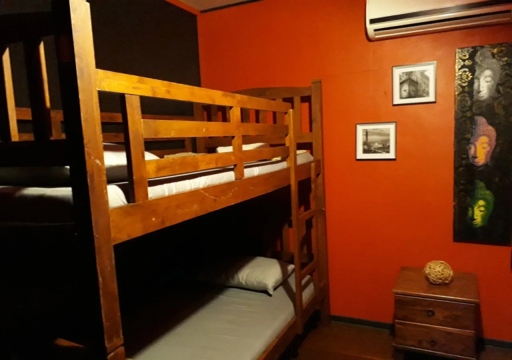 Treehouse Hostel