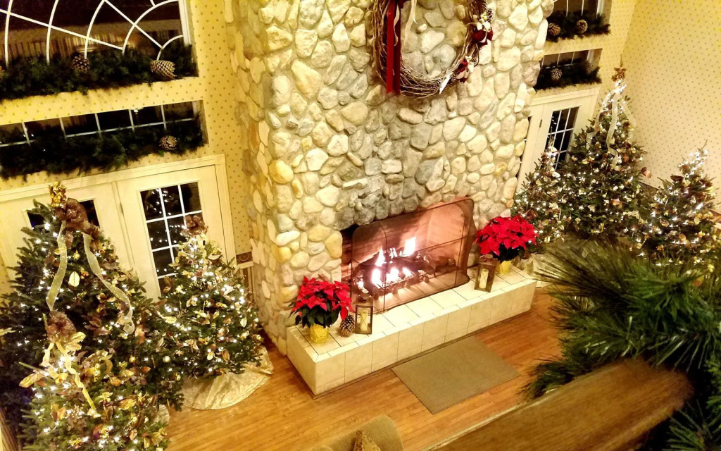 Christmas Farm Inn and Spa