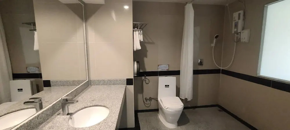 Accustay Hotel