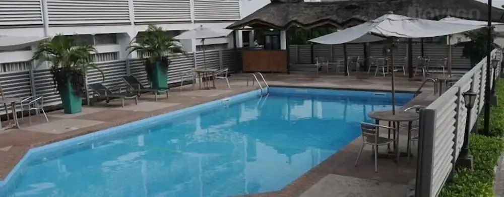 Top Rate Hotel