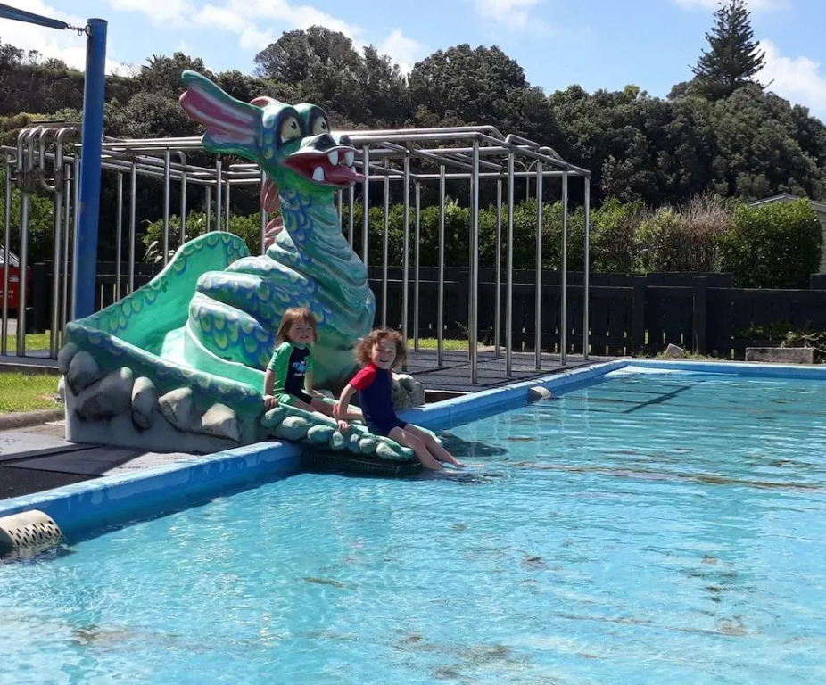 Opunake Beach Holiday Park
