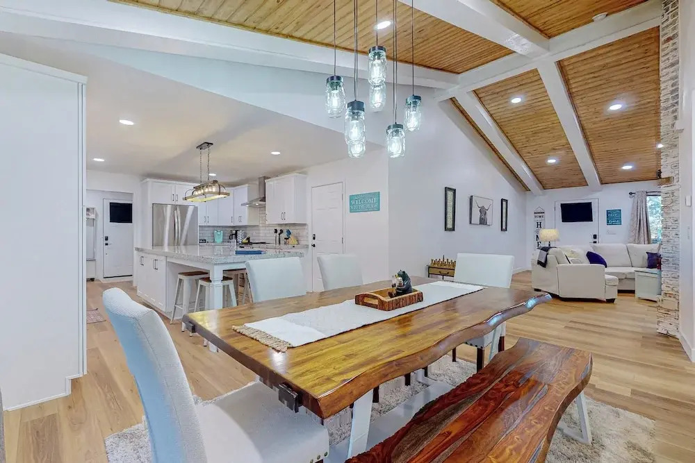 4BR Home w/ Decks, Fireplace, Golf Nearby