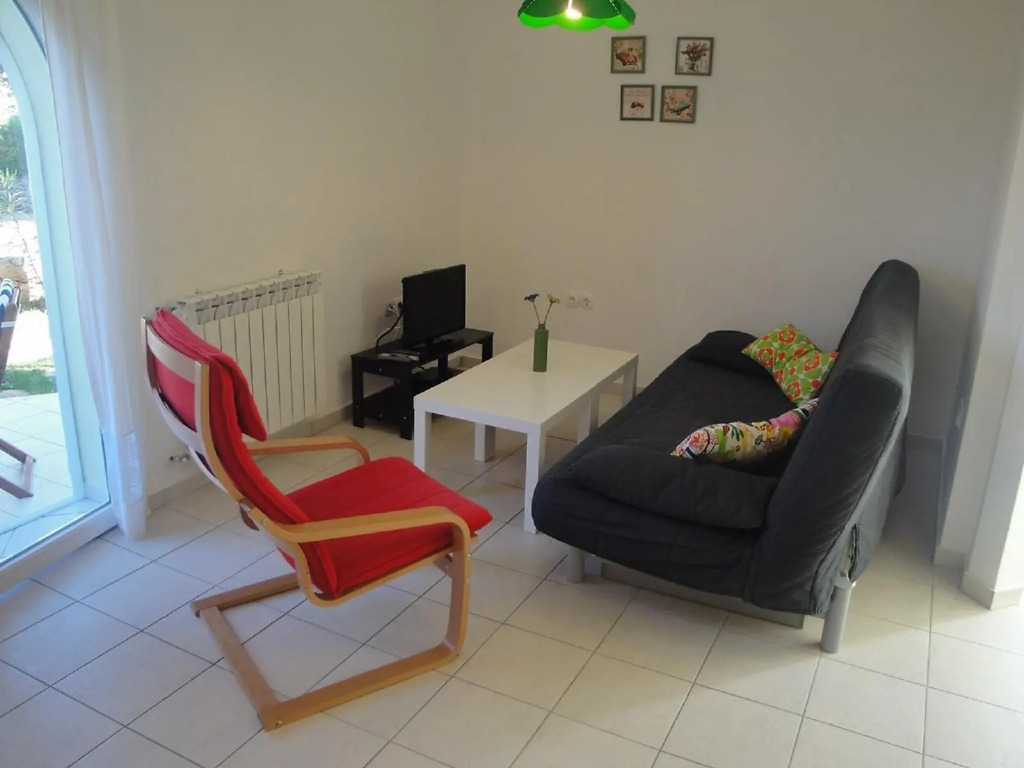 Savic Z - One Bedroom No.2