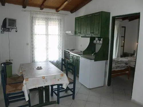 Camelia studios Skiathos Town