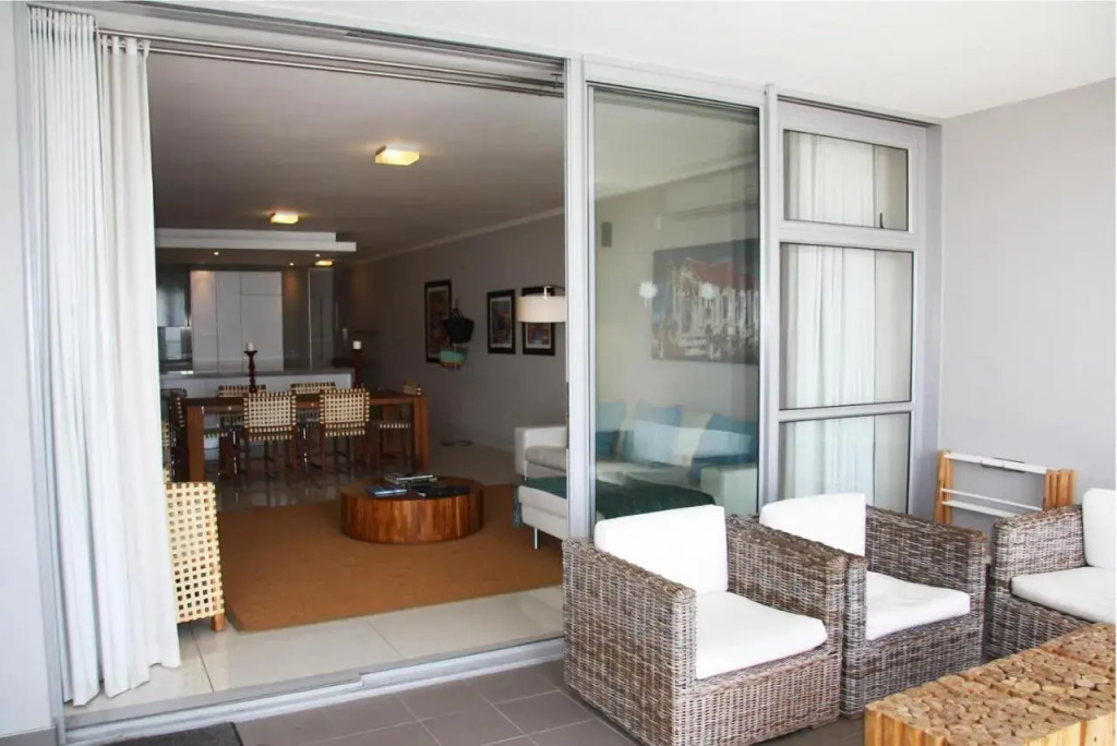 The Crystal Luxury Serviced Apartments