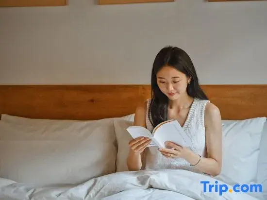 [Staymoire] Seoul Premium Hanok near Anguk Station 5mins