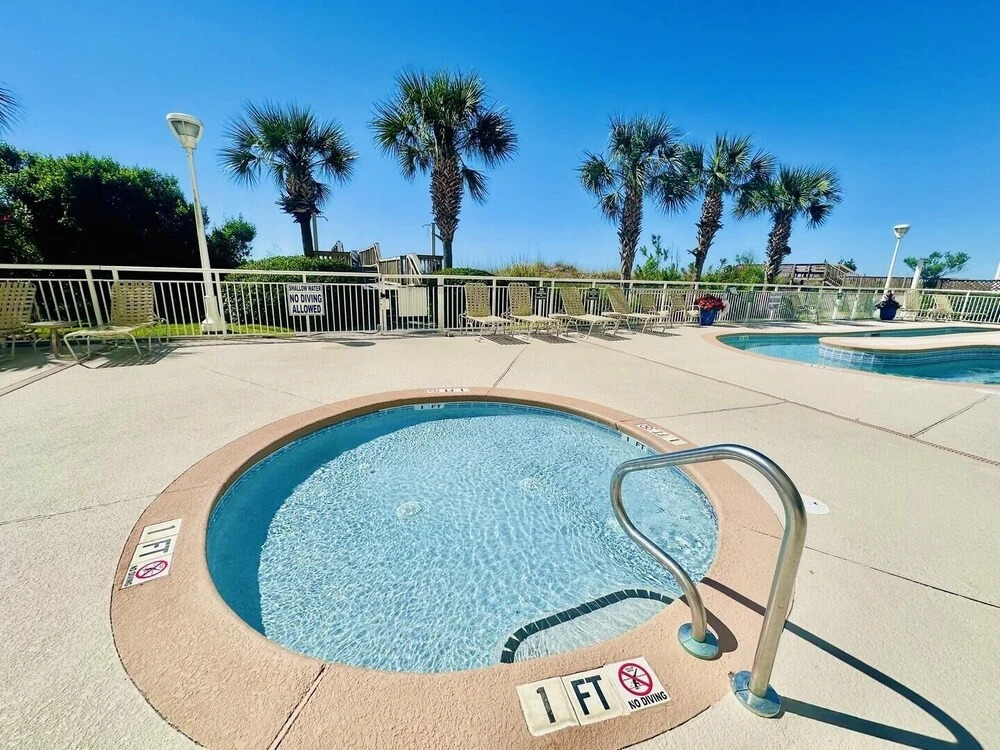 South Shore 803 2 Bedroom Condo by RedAwning, North Myrtle Beach