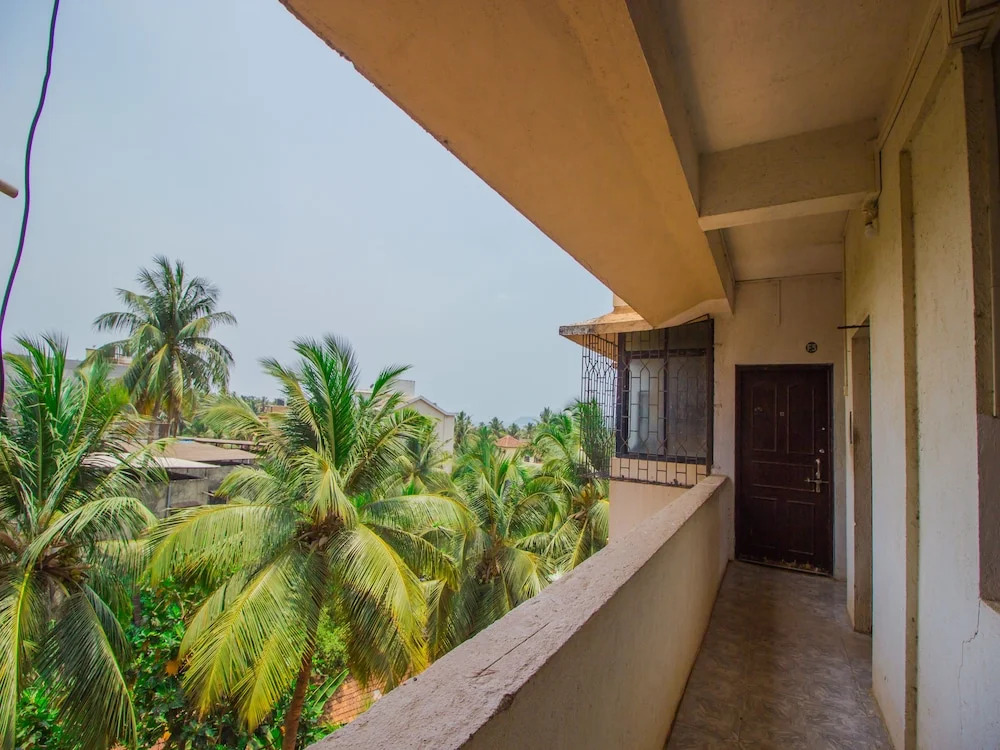 OYO 12890 Home Beautiful 2Bhk Near Baina Beach