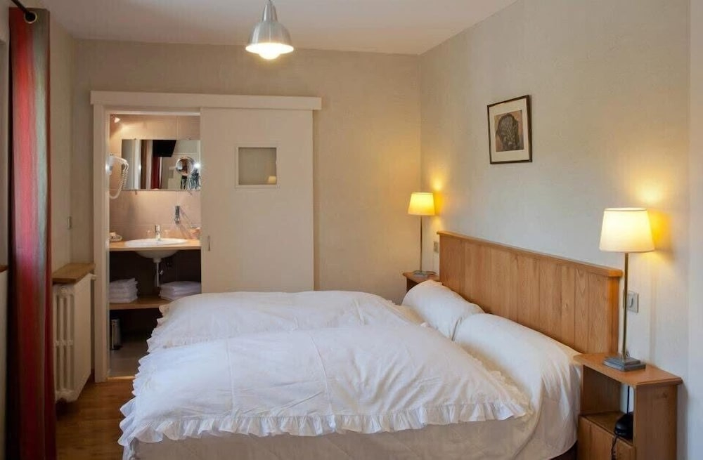 Hotel Restaurant de charme La Lozerette - Proche Florac