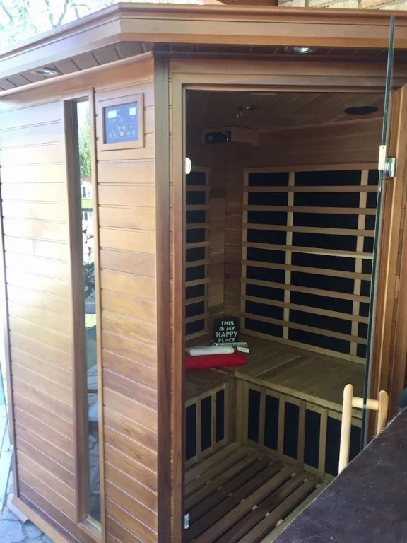 The Harsens Island Getaway Resort
