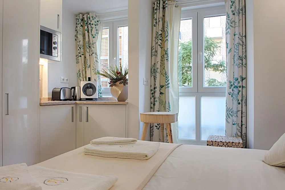 Guesthouse by Trip2Portugal