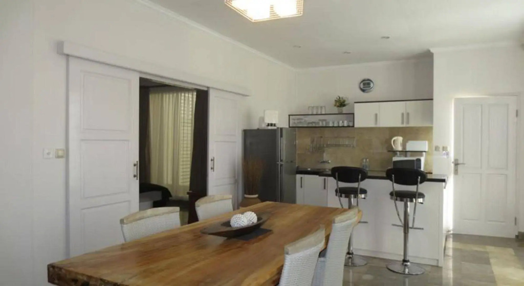 Bali Court Hotel & Apartment