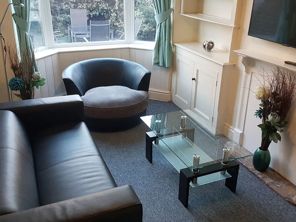 Bramshott Budget Rooms