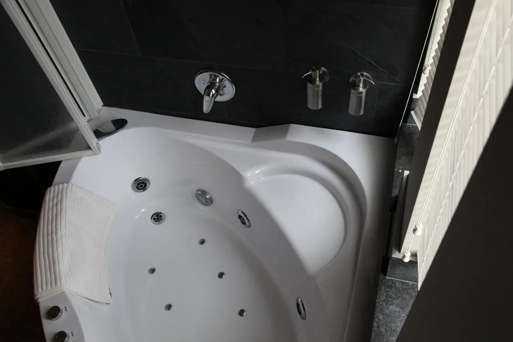 Boardhousing