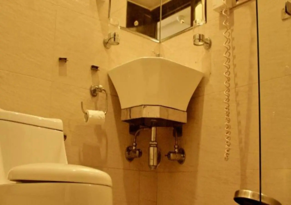 goSTOPS Delhi - Private Rooms & Dorms