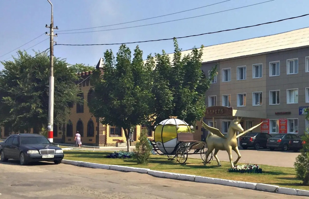 Карета