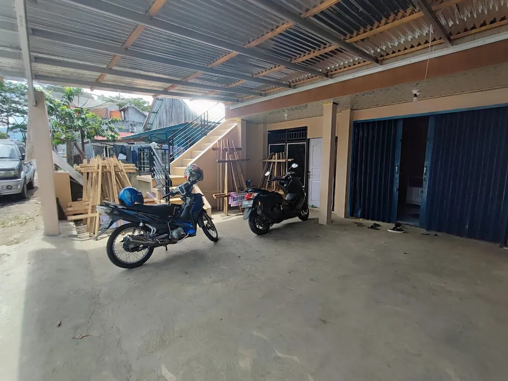OYO 92357 Zzip Homestay