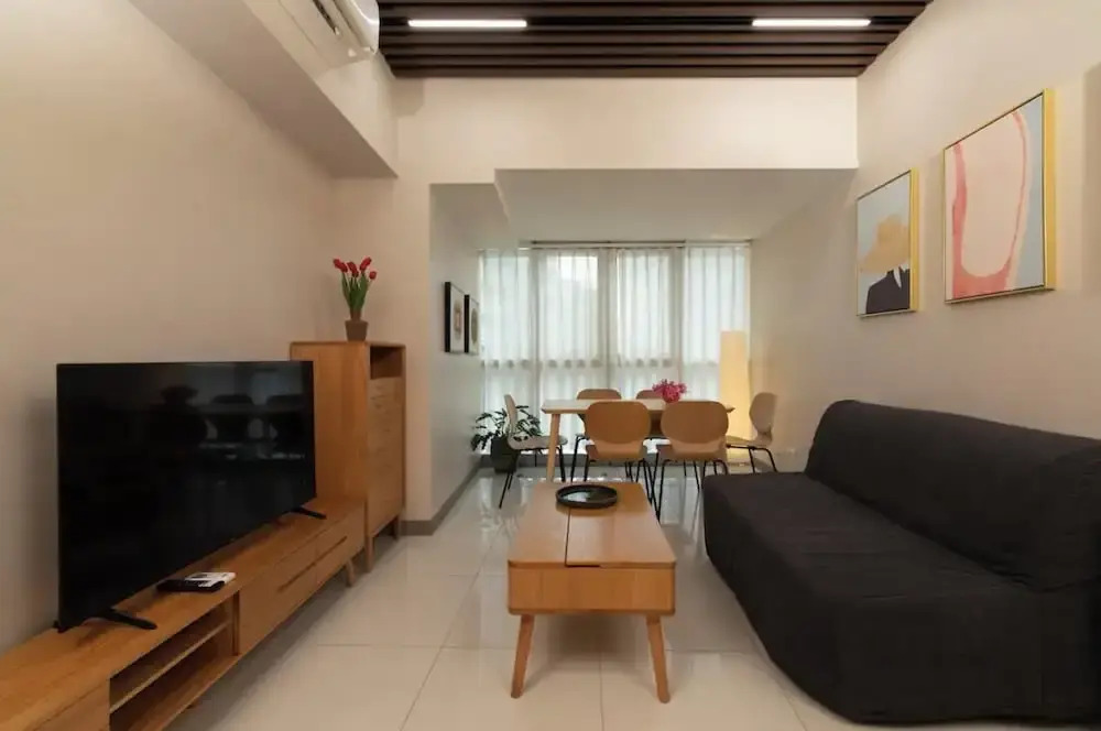 Uptown Park Suites Tower 1