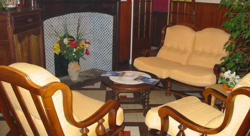 Hotel Dupont