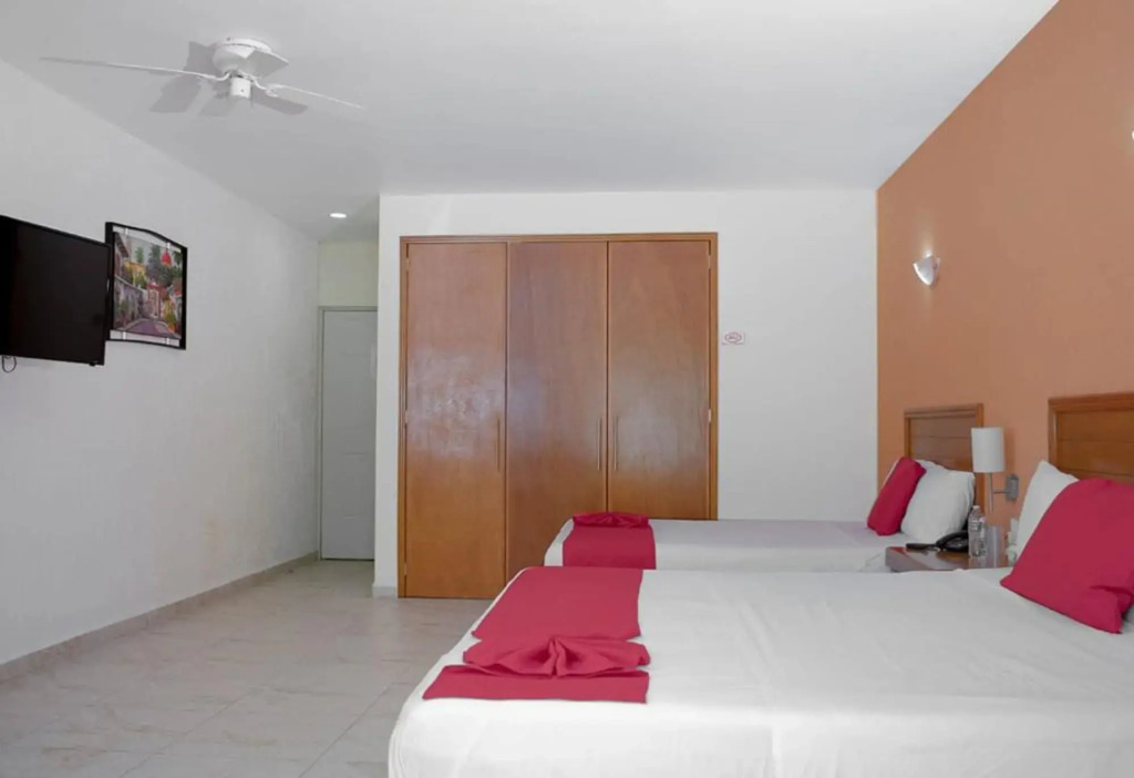 Hotel JS