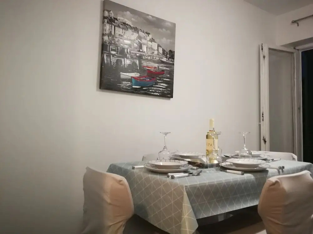 Two Modern Ground Floor Apartments With Private Terrace Near the Beach