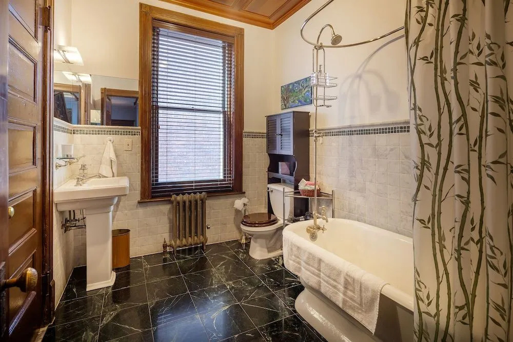 Suites in a Manhattan Mansion