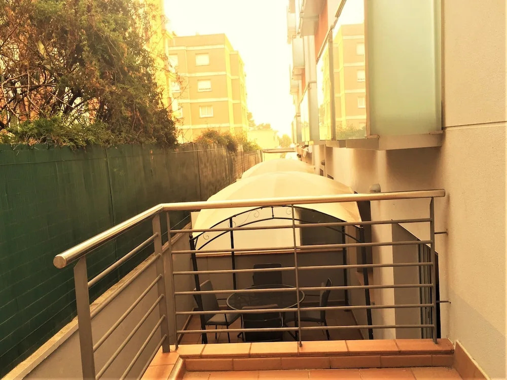 Lloret Beach Apartments