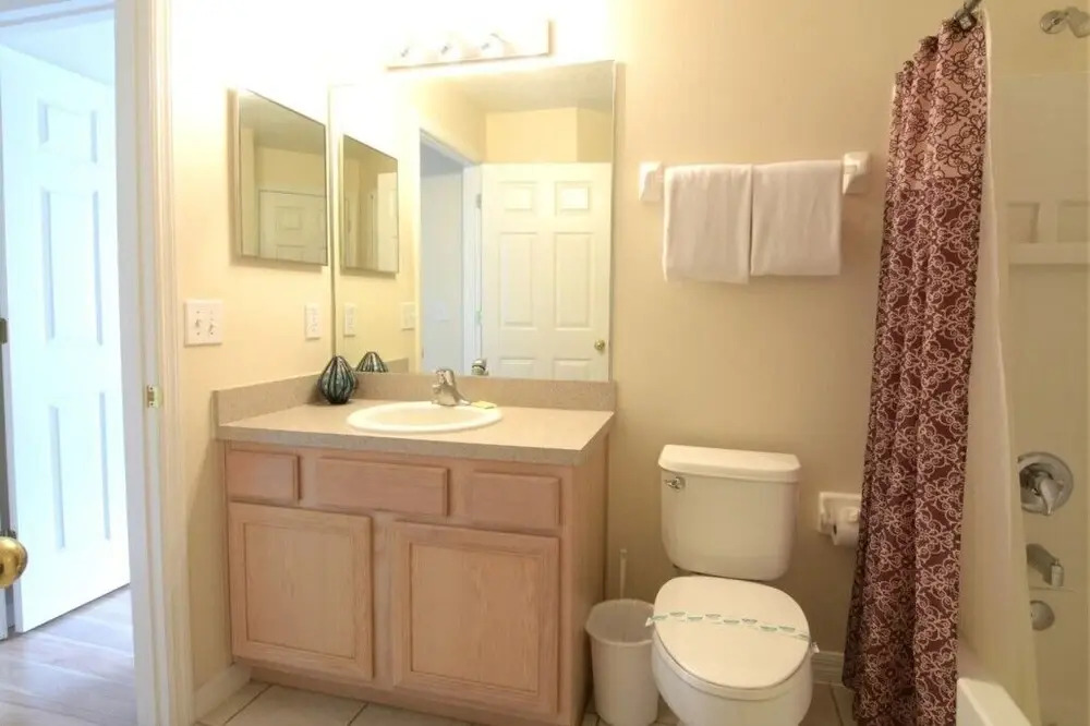 4 Bedroom Home in Emerald Island - 426203