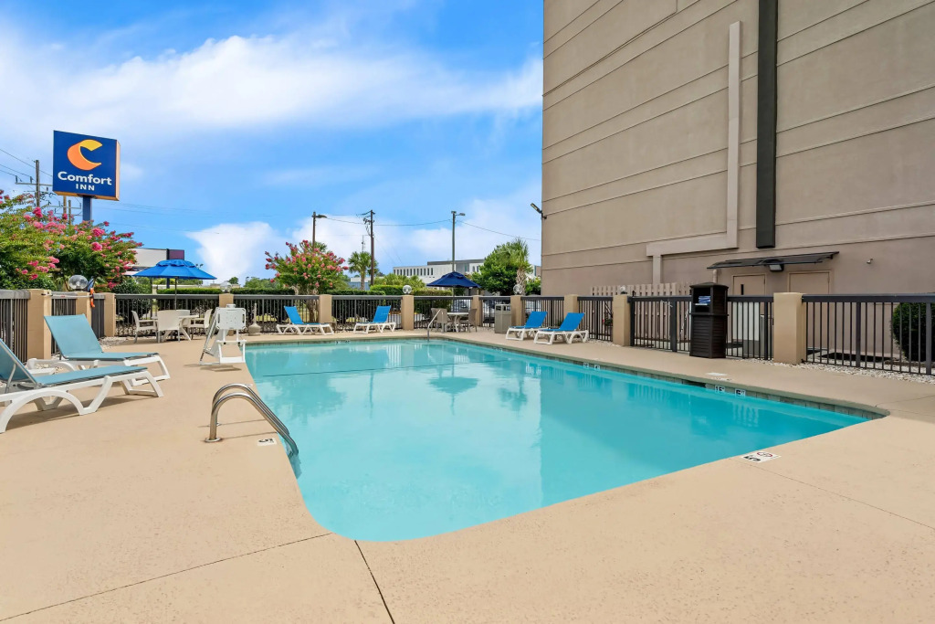 Comfort Inn University