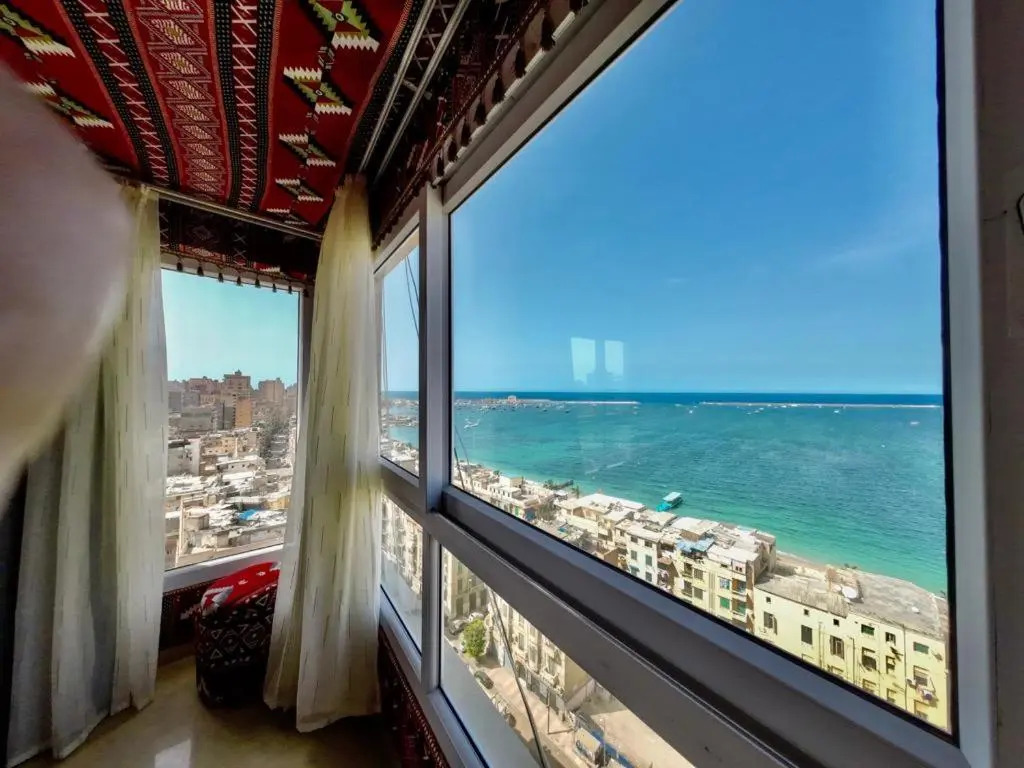 Downtown Sea View Suites