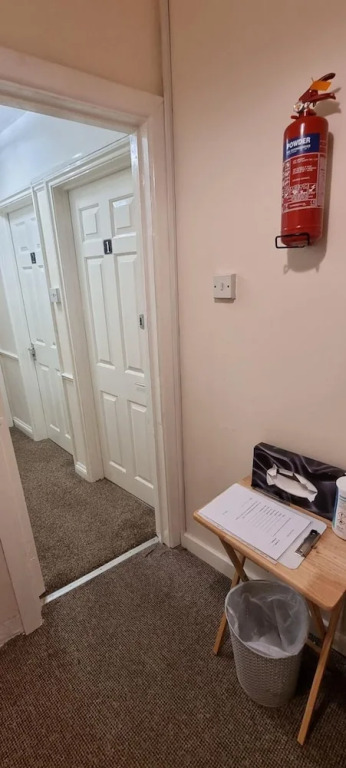 Comfort Rooms