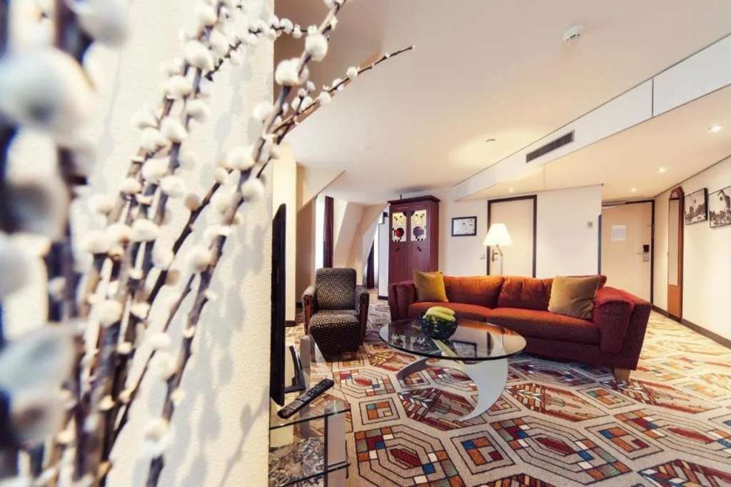 Banks Mansion - Boutique Hotel