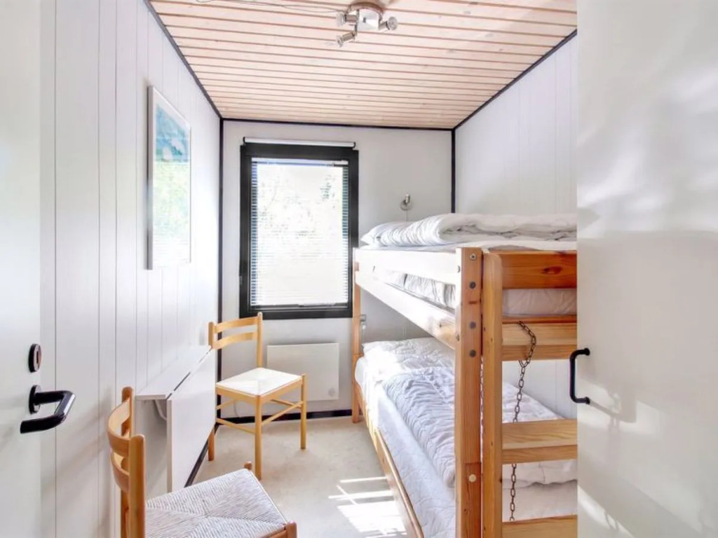 Holiday Home Eeske - 800m from the sea by Interhome