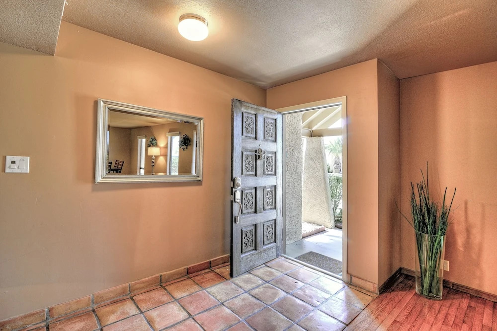 Redfield - 3 Bedroom Home - Scottsdale