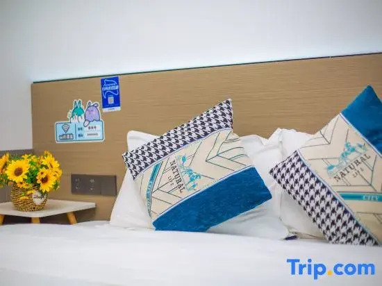 Moments With You-Inn-Ticket reservation-Itinerary customization-walk 5 mins to Tianmen mountain cableway