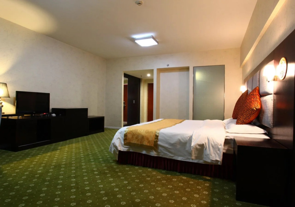 Lianjie Hotel