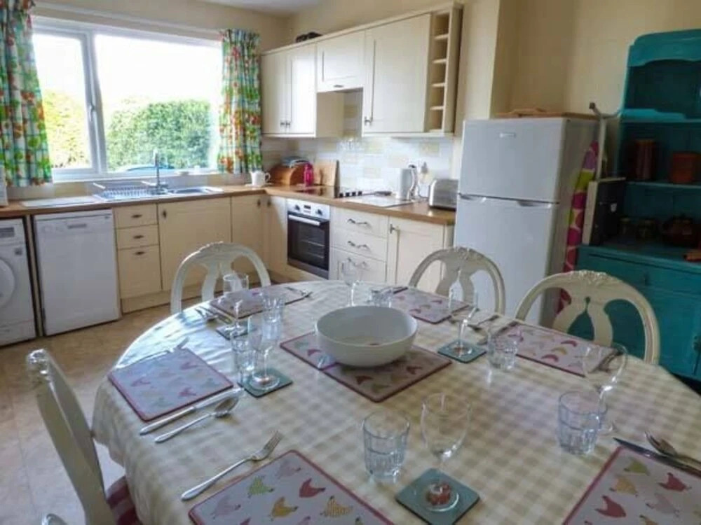 3 Kentstone Farm Cottages